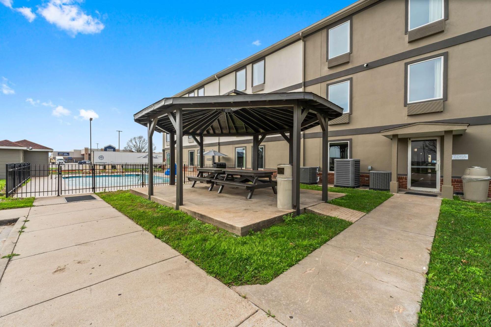 Motel 6-Rosenberg, Tx מראה חיצוני תמונה